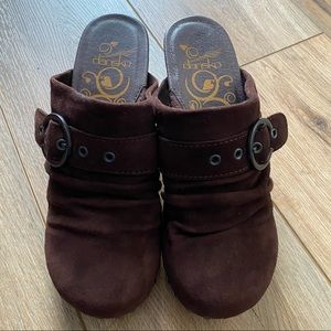 Dansko Nadine brown clogs Size 36